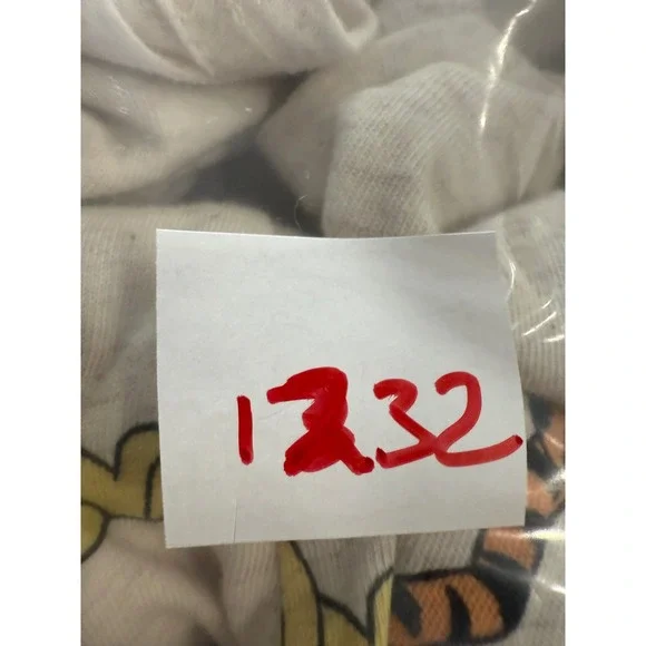 Disney Winnie the Pooh Pajama Set Size L‎ Sleepwear Loungewear - Picture 5 of 5